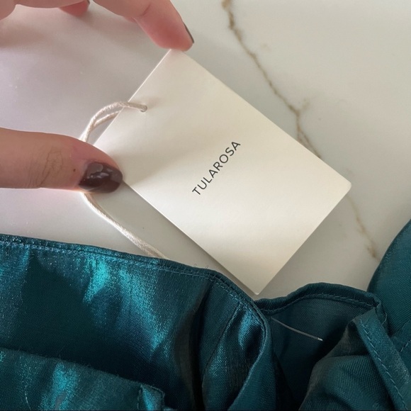 Tularosa Wrap Freida Skirt in Emerald Size Large - Picture 9 of 13